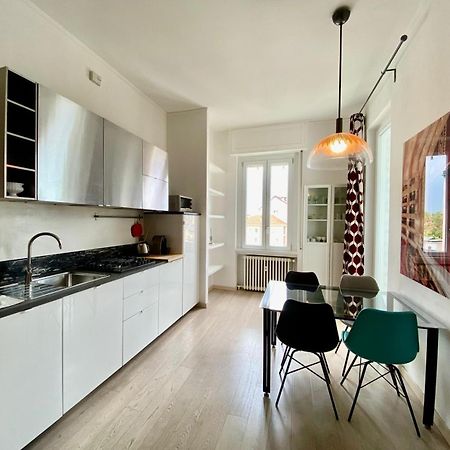 Piazzale Susa Bright Flat Con Veranda Milan Exterior photo